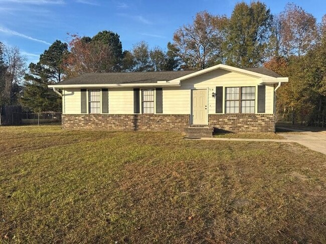 Building Photo - 114 Johnny Reb Dr