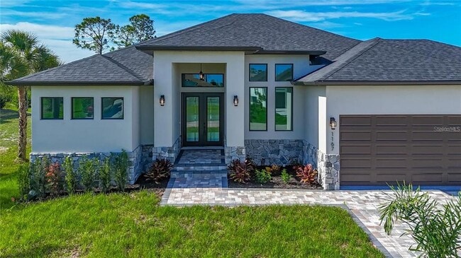 Photo - 1167 Boundary Blvd