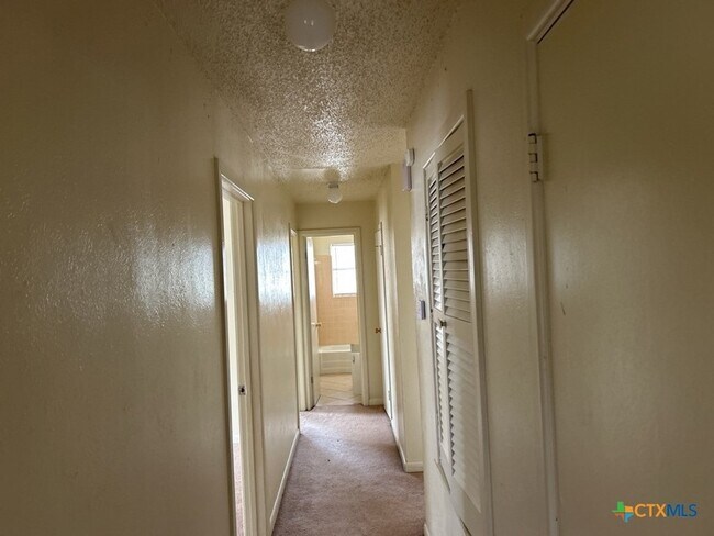 Photo - 804 Jefferis Ave