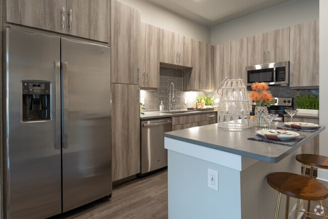 1HAB, 1BA - 640 ft² - Arise Riverside