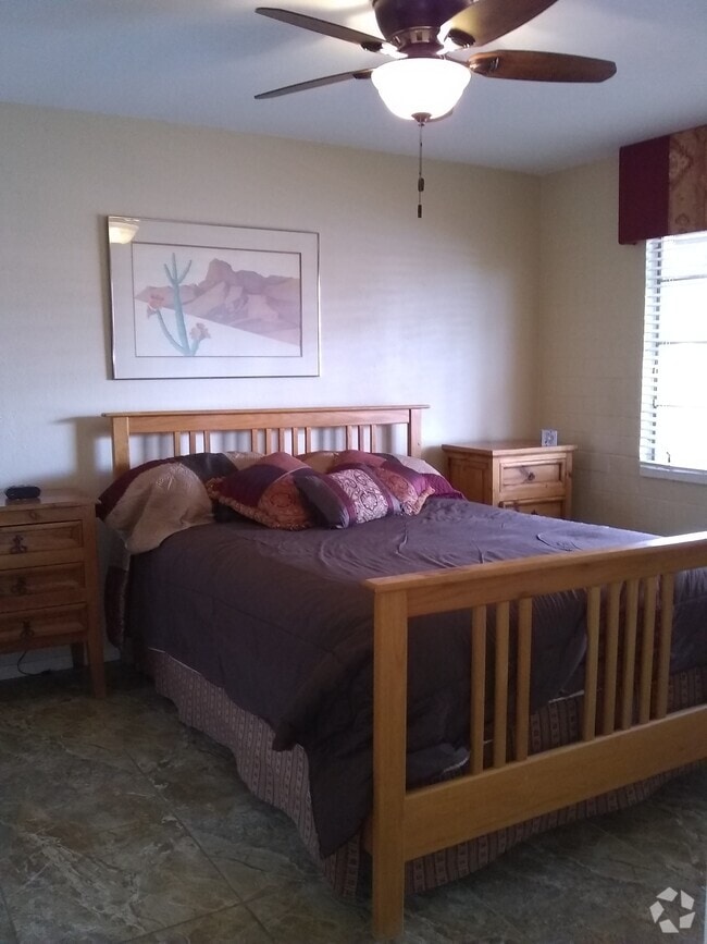 Building Photo - 503 S Paseo Lobo Unit A Rental