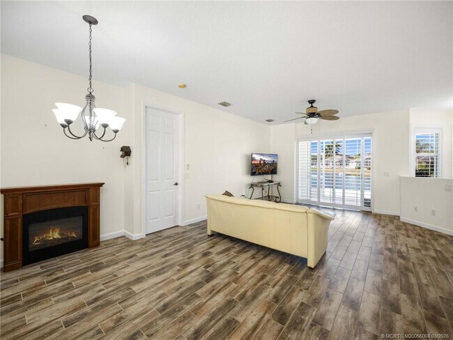 Photo - 155 56th Dr SW