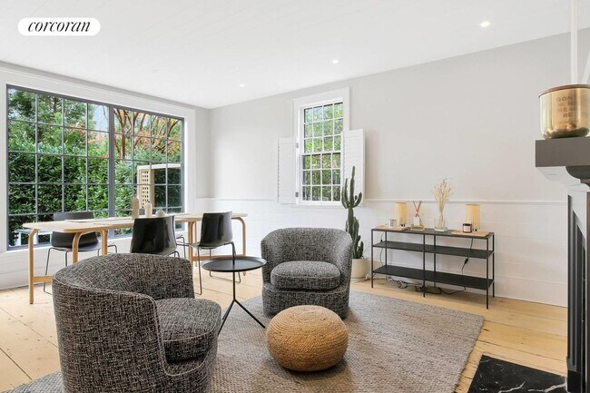 Photo - 16 Jefferson St