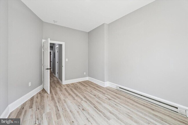 Photo - 1525 Morris St