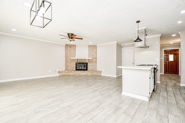 Photo - 14646 Dartwood Dr