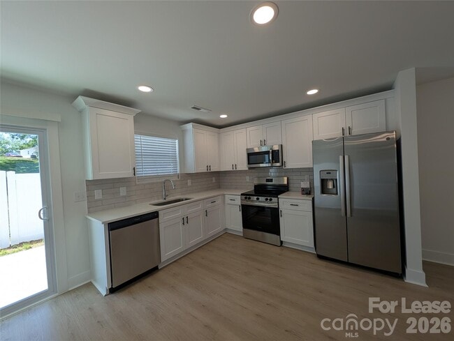 1415 Arden Ave