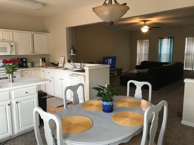 Photo - 5332 Berry Creek Cir Townhome