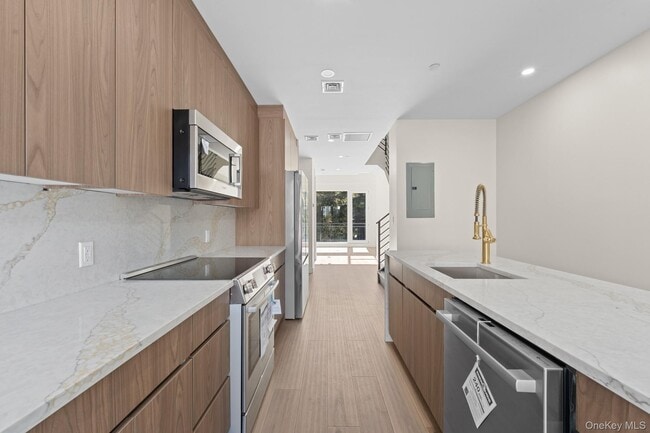 Photo - 312 Fenimore St