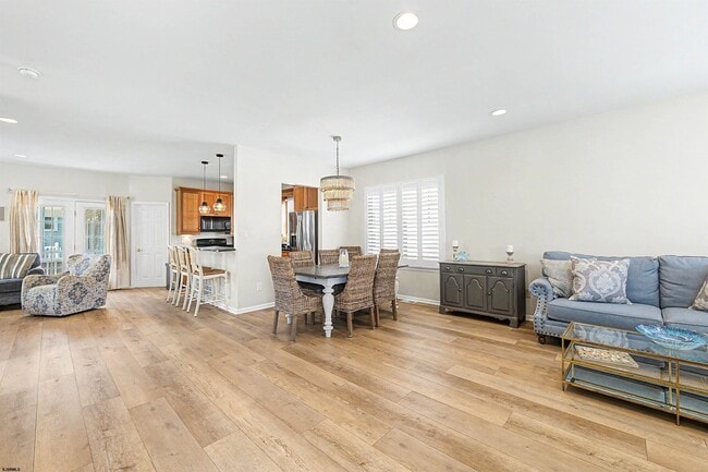 Photo - 2 S Coolidge Ave