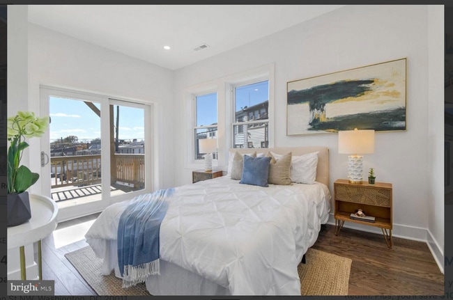 Photo - 134 Madison St NW Unit 134 Madison St NW  2