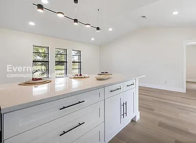 Photo - 1304 SE 11th St