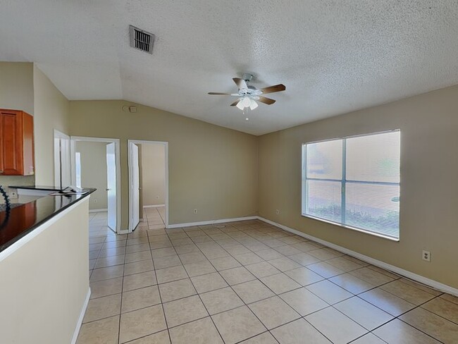 Photo - 12 Herring Ct