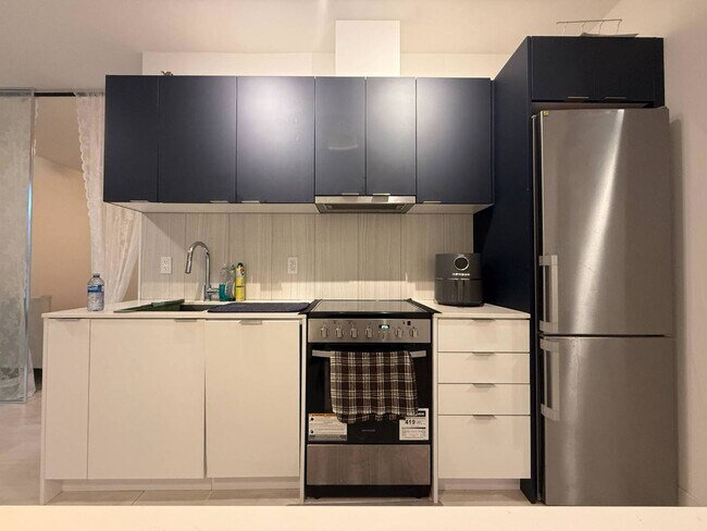 Photo - 8 Tippett Rd Unit 212