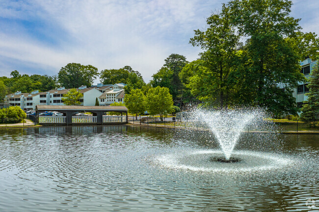 The Landings at Pine Lake - The Landings at Pine Lake Apartments