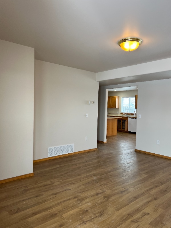 Photo - 1993 Greatview Dr