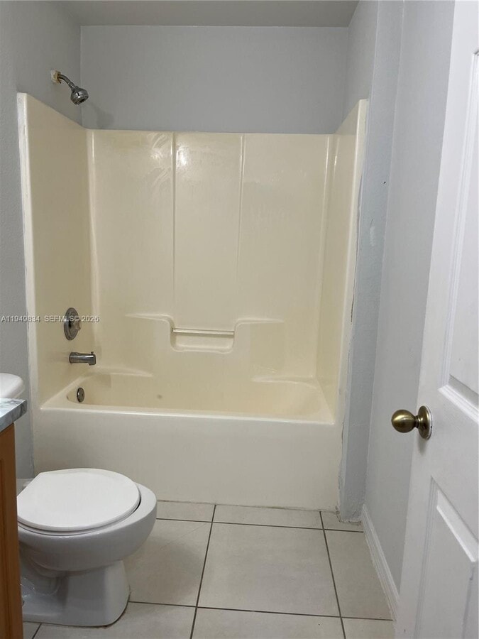 Photo - 4905 Golfview Blvd Unit 2