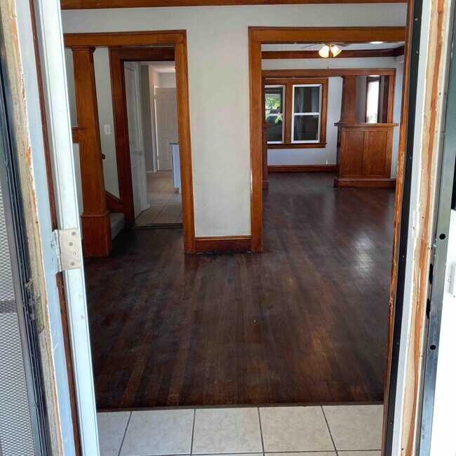 Photo - 3447 Bales Ave