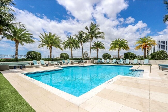 Photo - 3000 Coral Wy Unit 521