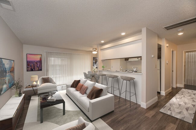 Photo - Fulton Oaks Apartments