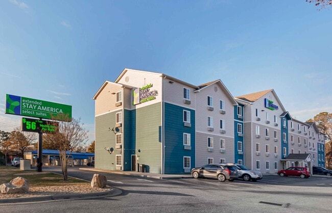 Furnished Studio-Fayetteville - Fort Bragg