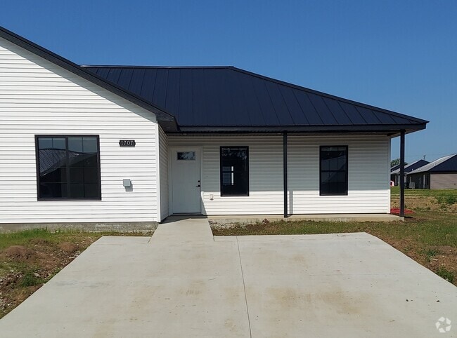Building Photo - 1707 Soaring Ct Rental