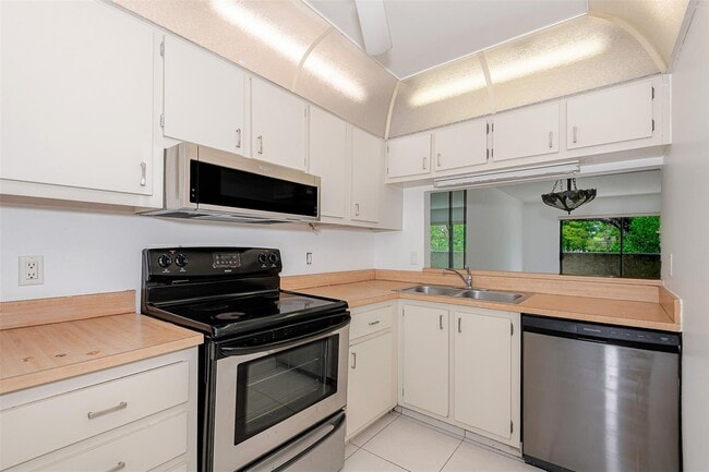 Photo - 6075 N Sabal Palm Blvd Unit 204