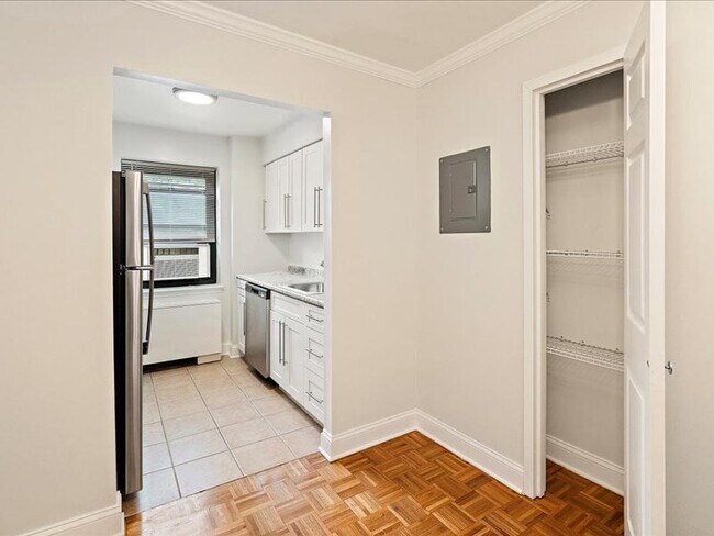 Photo - Grand Imperial Apartments