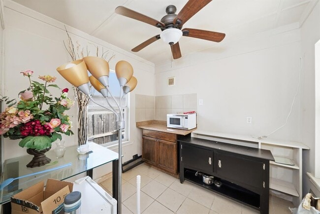 Photo - 532 Sweet Leaf Ln