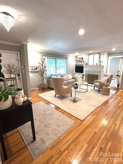 Photo - 3625 Kelway Ave