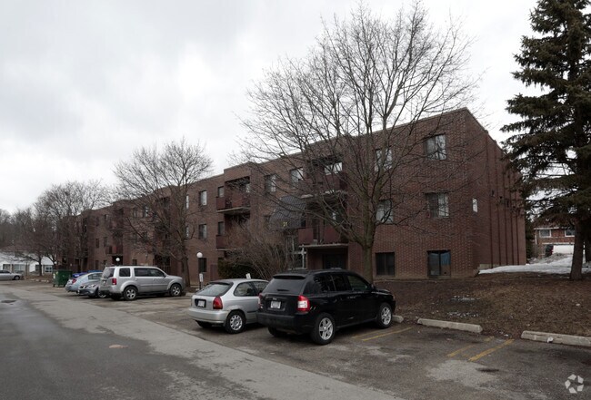 Photo - 19-21 Dalegrove Dr