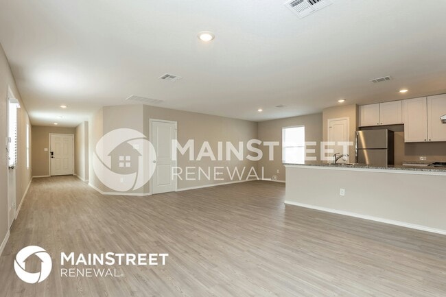 Photo - 7246 Meadow Acrs