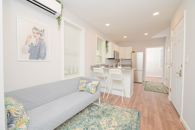 Photo - 23 Warwick St Unit 3