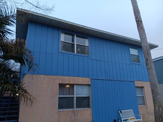 203 C Street - 203 C St Unit B