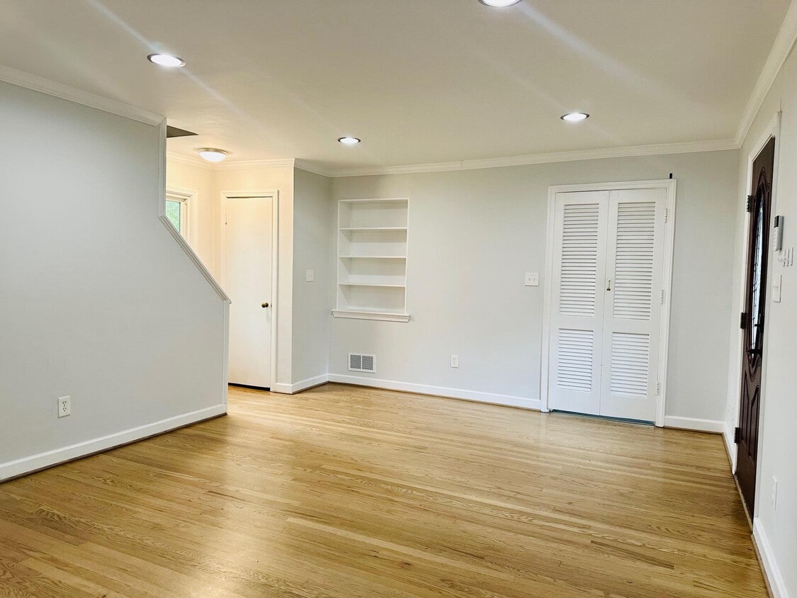 Photo - 2500 Lake Ave (Cheverly, MD)