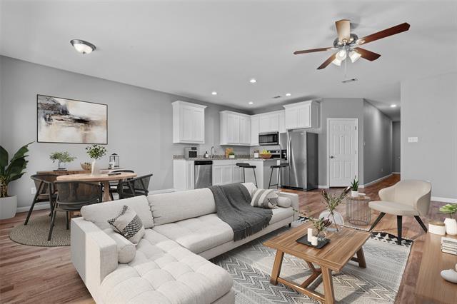 Photo - 121 Winners Cir