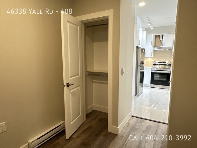 Photo - 4th Floor Mountain View- 3 Months of Utilities Included! Unité 408