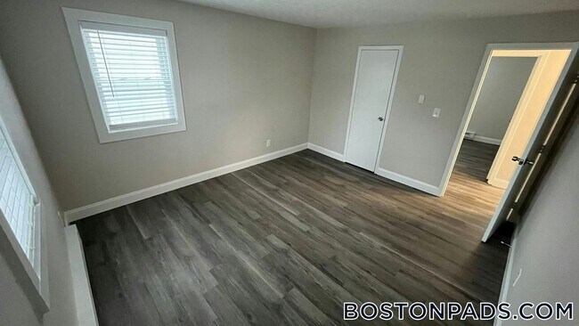 12 Perry St Unit 15