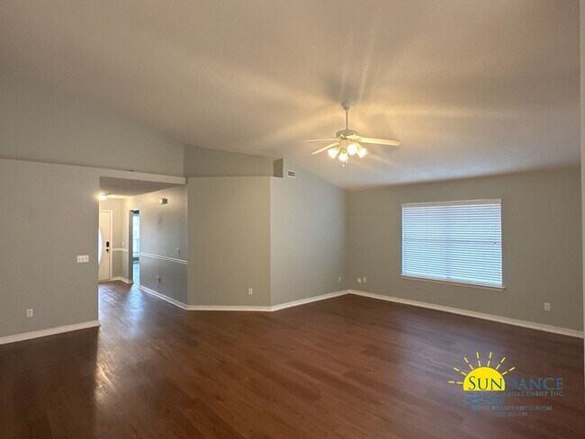 Photo - Solar Energy Efficiency in sought after Ga...