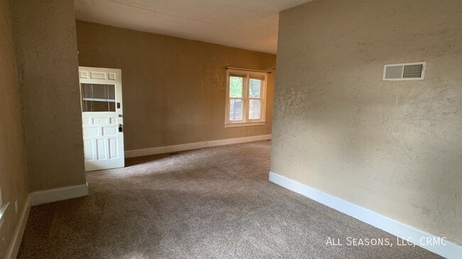 Photo - 3012 W Pikes Peak Ave