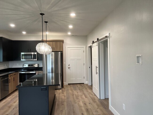 Photo - Great Spot in Town with a View