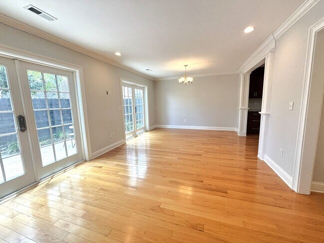 Photo - 3BD/2.5BA Harleston Village Town Home - Available 8/1/2026- Steps to the Battery, Colonial Lake a...