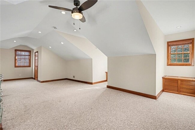 Photo - 39 Alden Ave NW