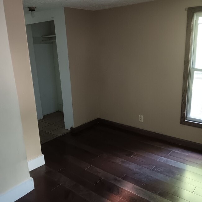 Photo - 817 Walnut St Unit 2