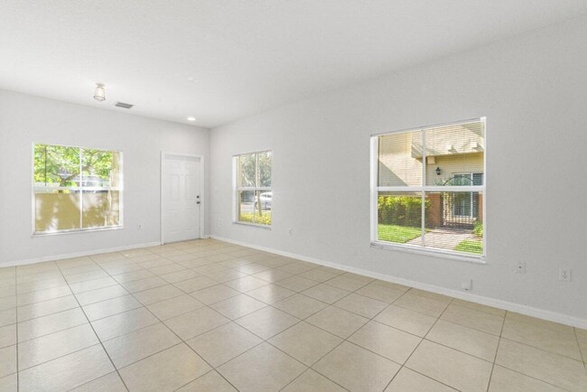 406 Lake Monterey Cir