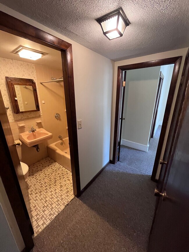 71 Faxon St Unit 1