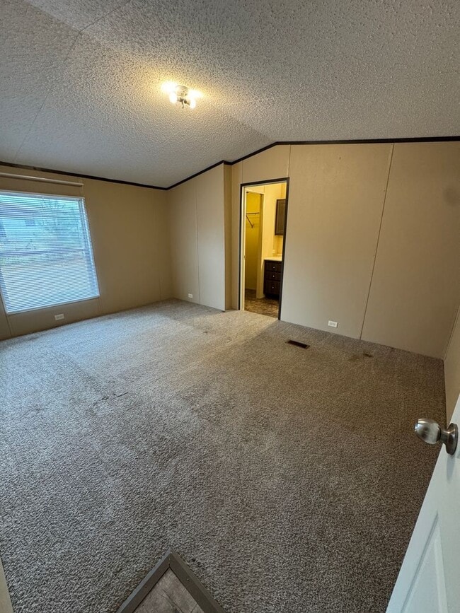 Photo - 20 Restful Pl