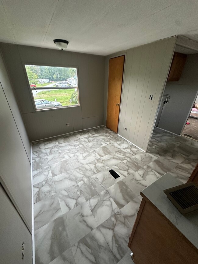 Photo - 121 Jordan Rd