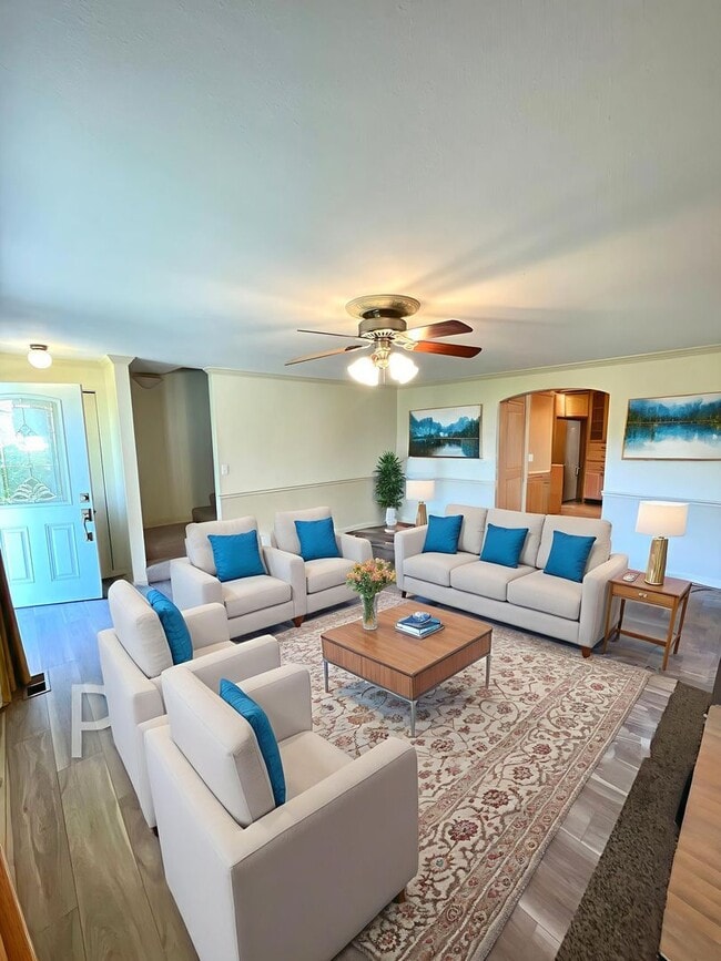 Photo - $500 off First Full Month! 2 Bedroom Tacoma Townhome