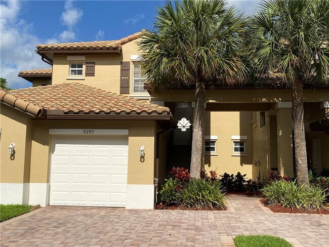 Photo - 8203 NW 128th Ln Unit 18-D