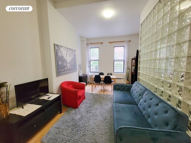 Photo - 344 E 51st St Apartamento